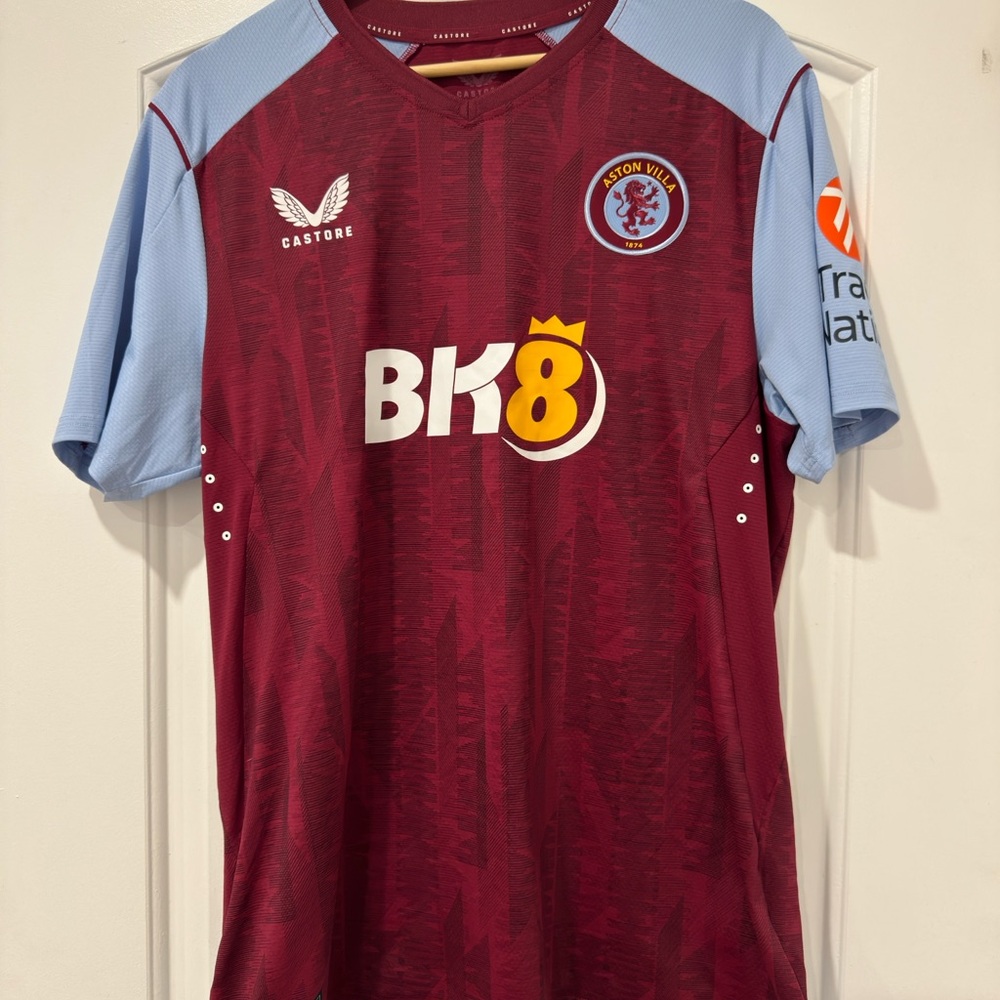 Aston Villa Jersey - Men’s Medium - Maroon/Blue